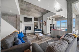 Oceanfront Experience - 4