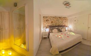 Το Πέτρινο Λουλούδι της Ειρήνης - 9