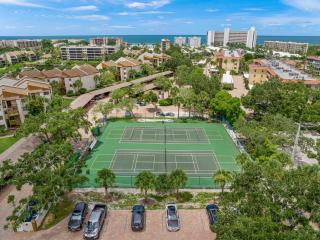 Midnight Cove II 221D - 6