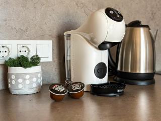 Quiet & Comfortable Urban Retreat - 1