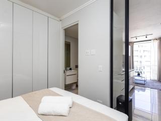 Elcaro Luxe Suite at The Ellipse - 9