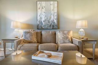 Branson Lakefront Luxury - Water Views - 3