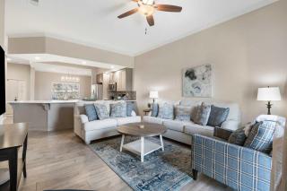 It's a Good Life - Stunning Lake Views - 6