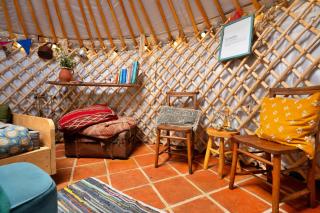 Finest Retreats - Pandy Mongolian Yurt - 1