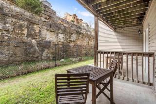 The Moab and Country Farmhouse Duo - Table Rock - 7