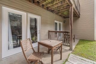 The Spoke - Experience Branson - 7