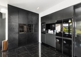 Villa Yin-Noi, Private Oceanfront Villa, Kamala Beach - 2