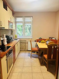 Feels Like Home 4-City Center - 1