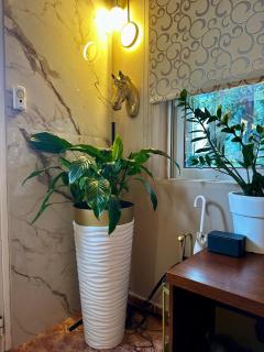 luxury house airport - 2