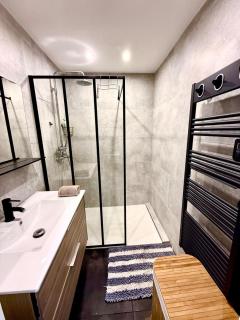 Antibes - 3 pièces cosy avec jacuzzi & grande terrasse - 5