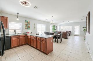 Private Mini Serene Oasis with Pool - 6