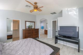 Private Mini Serene Oasis with Pool - 2