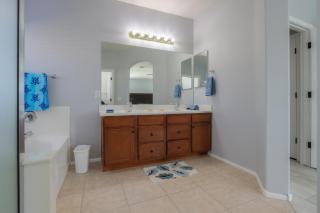 Private Mini Serene Oasis with Pool - 5