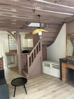 jolie maison de ville CHATEAUNEUF sur loire - 0