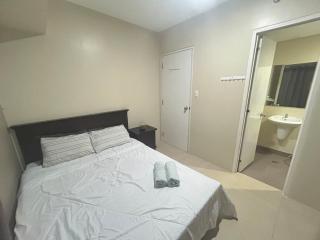 2Bedroom 2Bathroom AvidaRialaTowers with Pool Netflix - 2