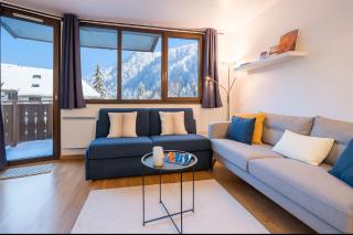 Nice 32m With Balcony View On The Mountain - 2