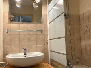 Appart cosy 4 pers, terrasse sud, proche centre et pistes, équipements complets - FR-1-263-497 - 2