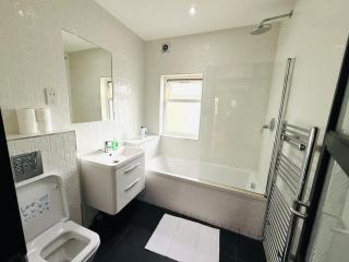 Modern one bedroom flat in central location - 8