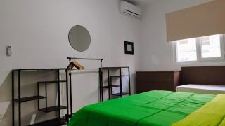 Hampton Court, Block C, n.2 - 2