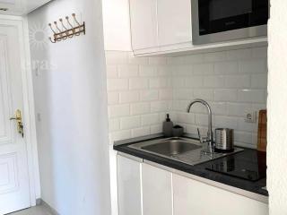 Large studio 400 meters from the beach - 6