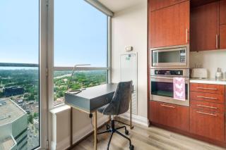 Breathtaking View 1Bd & Den Apartment - 1