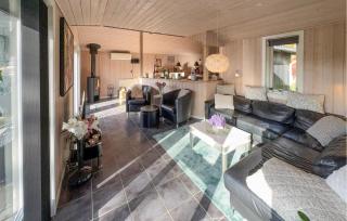 Stunning Home In Tarm With Sauna - 7