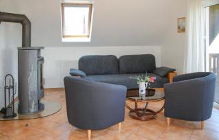 Awesome Home In Röbel With House A Panoramic View - 8