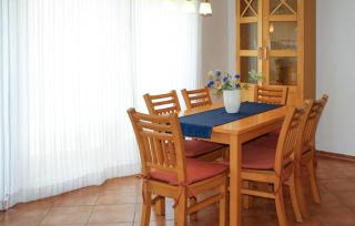 Awesome Home In Röbel With House A Panoramic View - 4