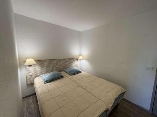 Duplex 6 pers, skis aux pieds, piscine & sauna - L'Alpe d'Huez - FR-1-405-211 - 3