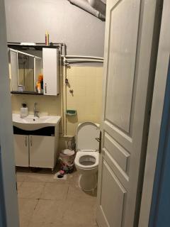 Cozy Room in Heart of Istanbul - 8