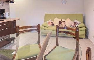 Beautiful Apartment In Medulin - 8
