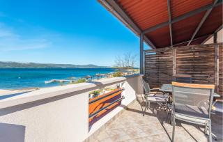 Awesome Apartment In Turanj With Wifi - 9