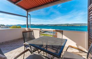 Awesome Apartment In Turanj With Wifi - 3