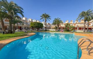 2 Bedroom Pet Friendly Stacaravan In Santa Pola - 3