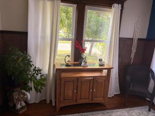 Tree House 6 bedrooms, 2 blocks from everything - Cuyahoga Falls - 8