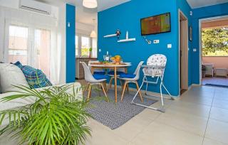 Gorgeous Apartment In Medulin With Swimming Pool - 7