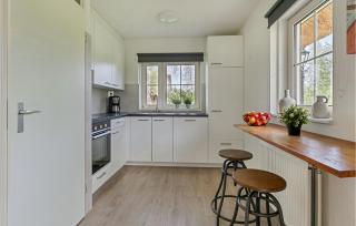 Beautiful Home In Paasloo With Sauna - 3