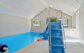 Cozy Home In Glesborg With Sauna - 9