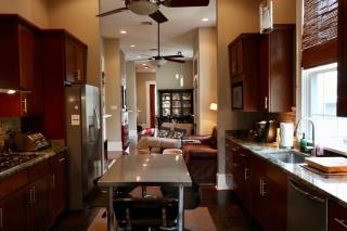 Marigny home has it all, location & comfort! - 9