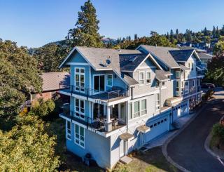 River Watch Getaway - 9