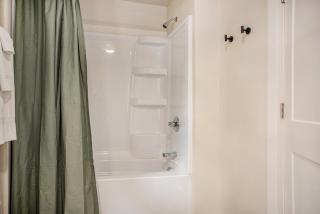 Golden Haven - New Corporate Apt Downtown - Grand Rapids - 1