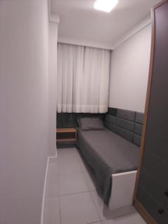 Clube do Mar-rua 224-Itapema Meia Praia Apt 102 B - 6