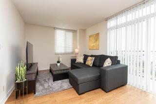 2 Bedroom Deluxe Apt with patio & Ocean View Venice MDR - 2