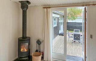 2 Bedroom Cozy Home In Idestrup - 4