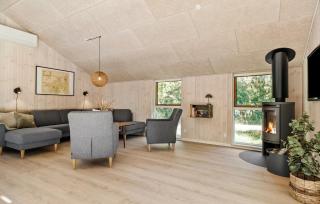 Gorgeous Home In Højby With Sauna - 9