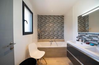 Eden Balinais Piscine et Jacuzzi 18 min des plages - 3