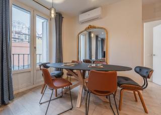 6min Walk Gran Vía - Family Luxury Flat - AC -Desk - 3