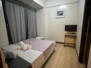Seaview Family room fast WIFI Balconynear Airport Okada Complex 8B - 6