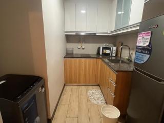 Seaview Family room fast WIFI Balconynear Airport Okada Complex 8B - 4