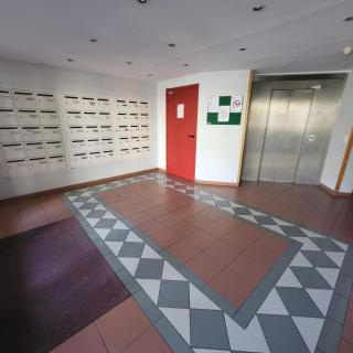 Apartment with mountain views and sunny terrace - 2